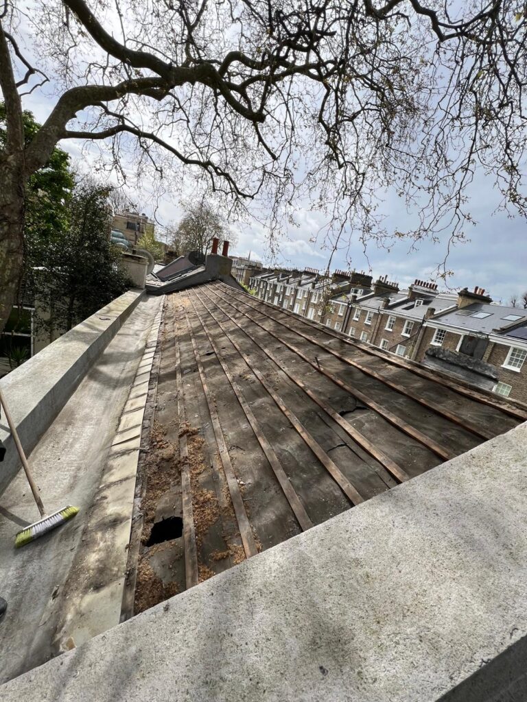 15 Palace Gardens Mews London W8 4RB England